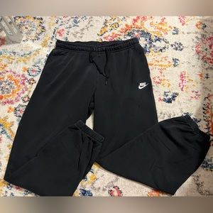 Black Nike sweatpants